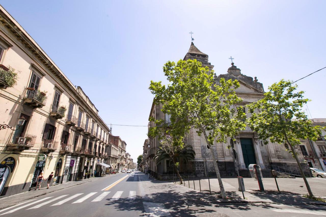 A Casa Di Rossella Catânia Exterior foto